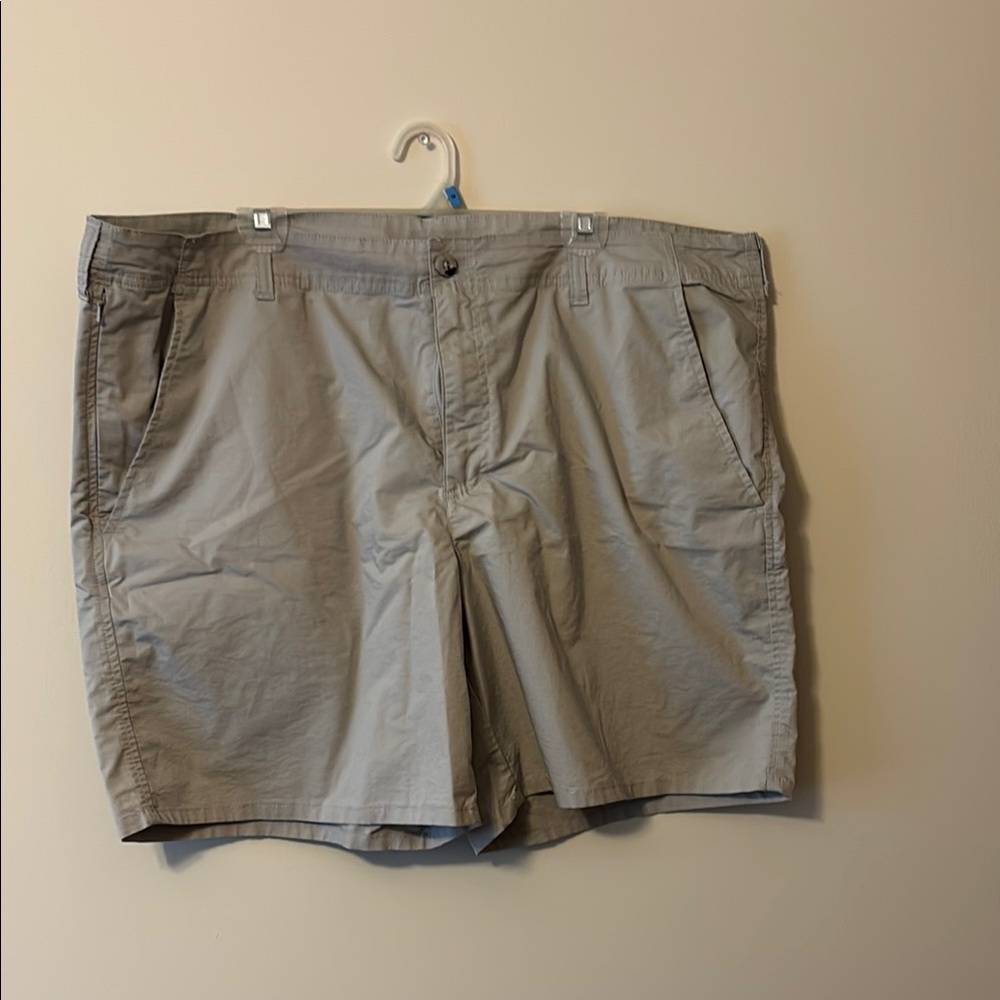 Men's Tan Columbia Golf Shorts